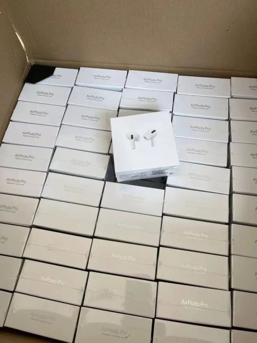 Apple AirPods Pro Earbuds - White